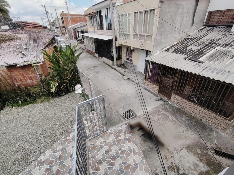 VENDEMOS CASA CON 4 RENTAS SECTOR VILLA CAROLINA ARMENIA — foto 5