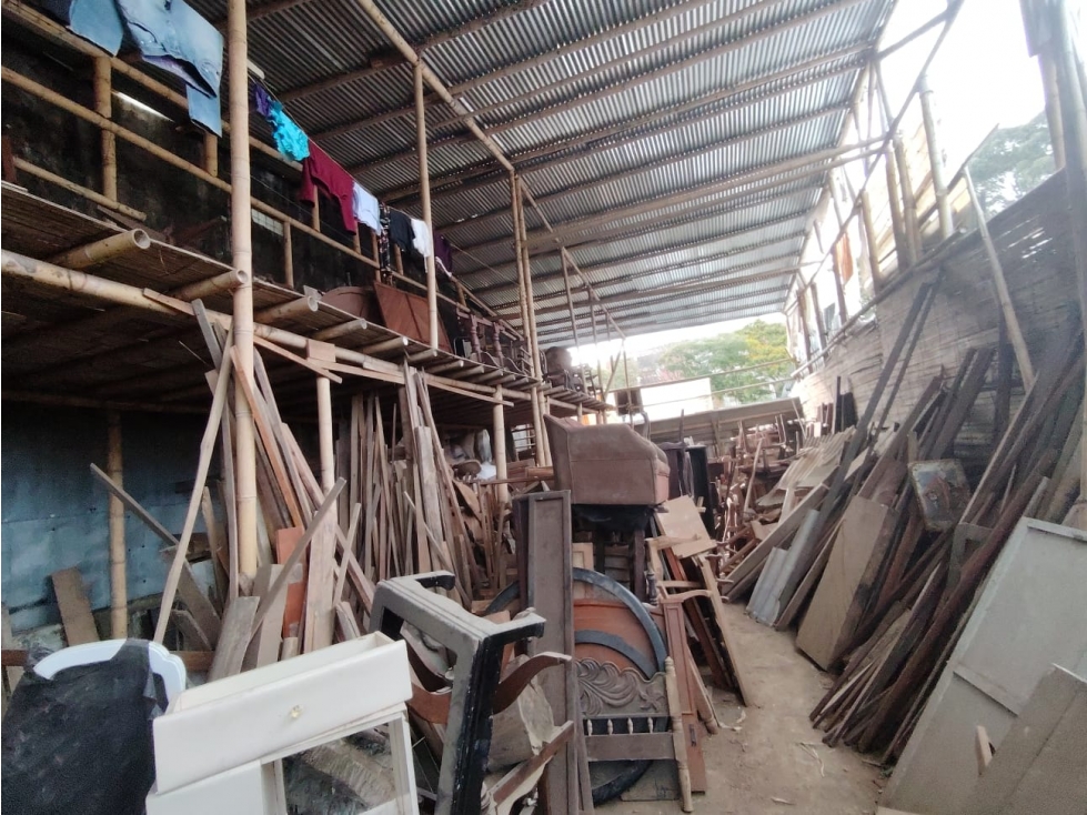SE VENDE CASALOTE SECTOR CENTRO AV. ANCIZAR, ARMENIA - 5