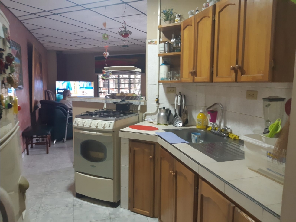 Se vende Casa Rentable S. El Granada Armenia Quindío — foto 5