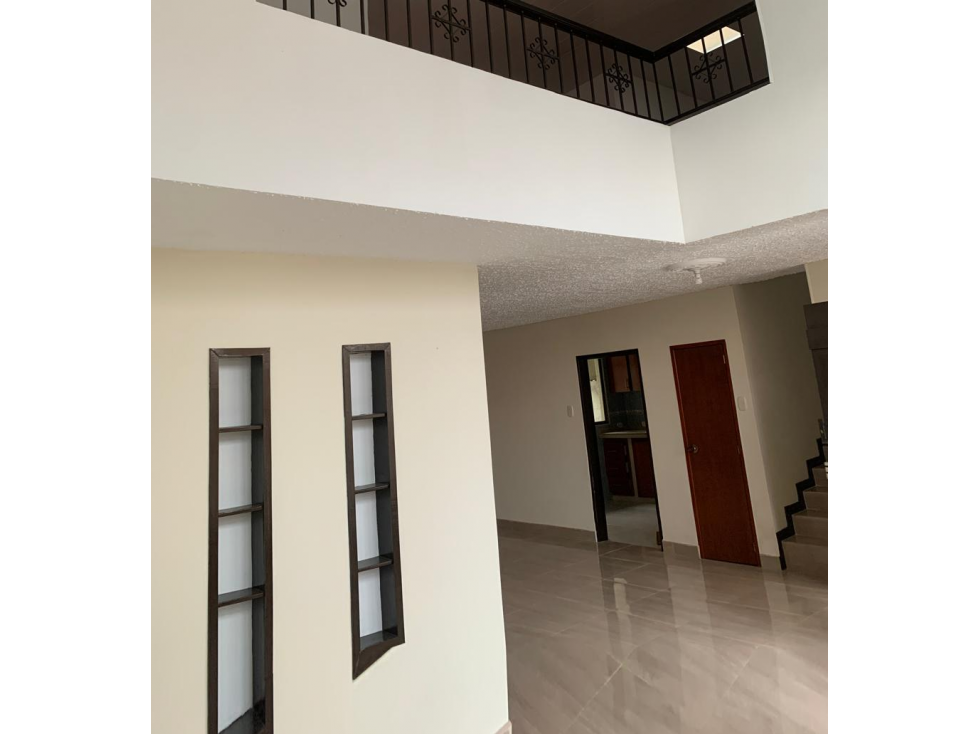 Se vende Casa S. Laureles Armenia Quindío — foto 3