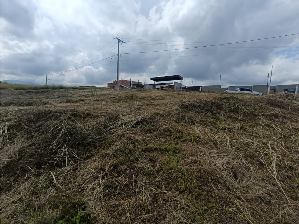 Se Vende Lote En Hojas Anchas - Armenia - Quindío