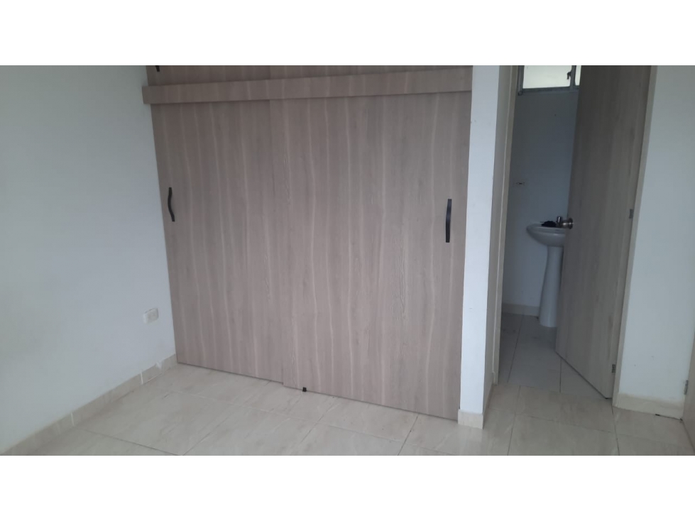 Se Vende Apartamento En Condominio S. Granada - Armenia - Quindío — foto 2