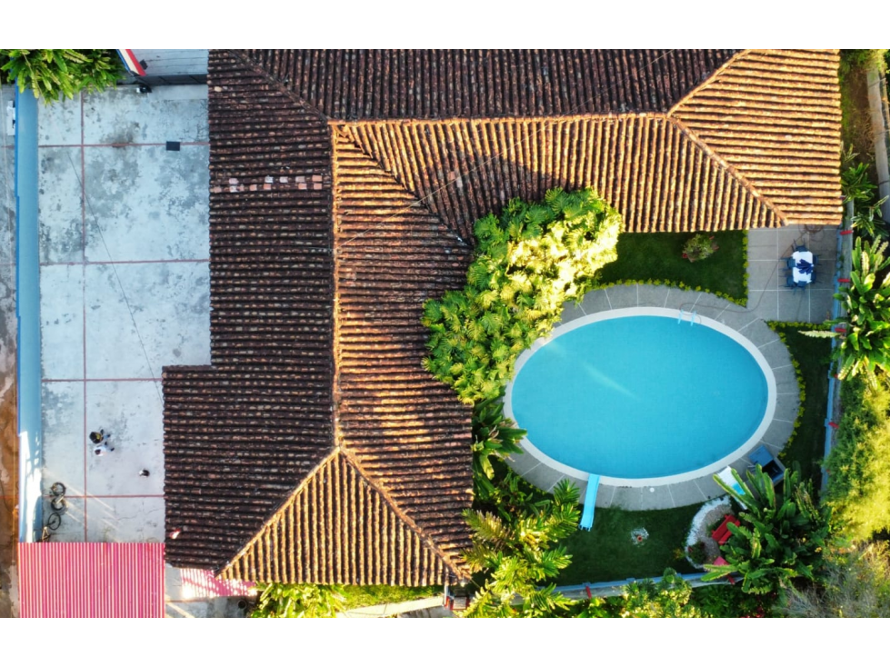 Se Vende Chalet Vía Armenia - La Tebaida - Quindío — foto 2