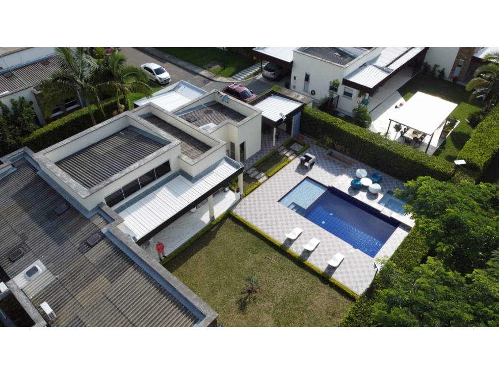Se Vende Casa En Condominio Campestre Vía El Caimo