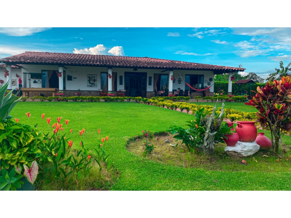 Se Vende Chalet En Condominio En La Tebaida - 3