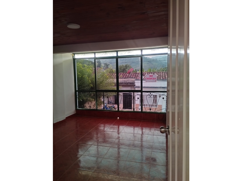 SE VENDE CASA EN CAICEDONIA - VALLE DEL CAUCA - 5