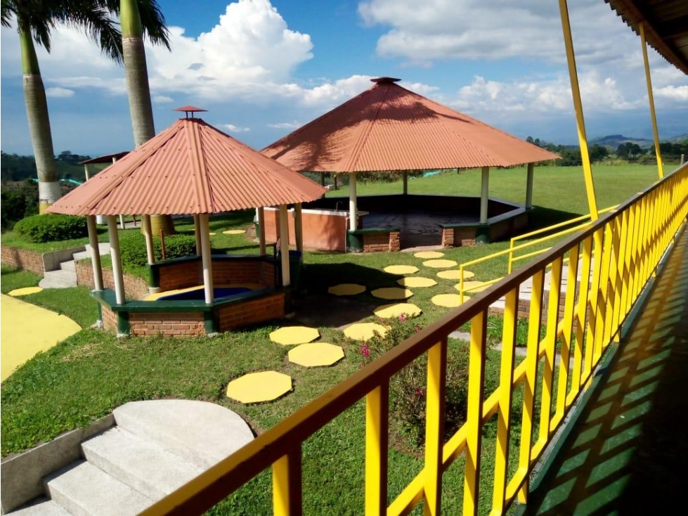 Se vende Finca Sevilla Valle del Cauca - 3