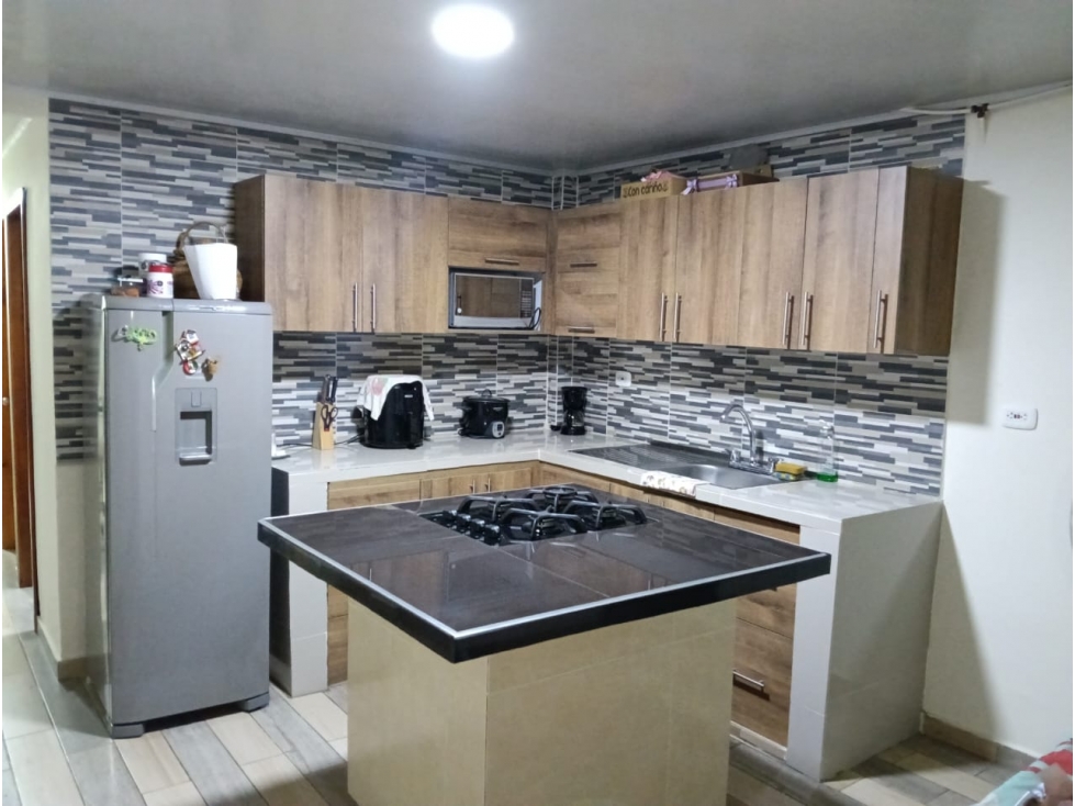Se Vende Edificio Rentable En Circasia - Quindío - 1