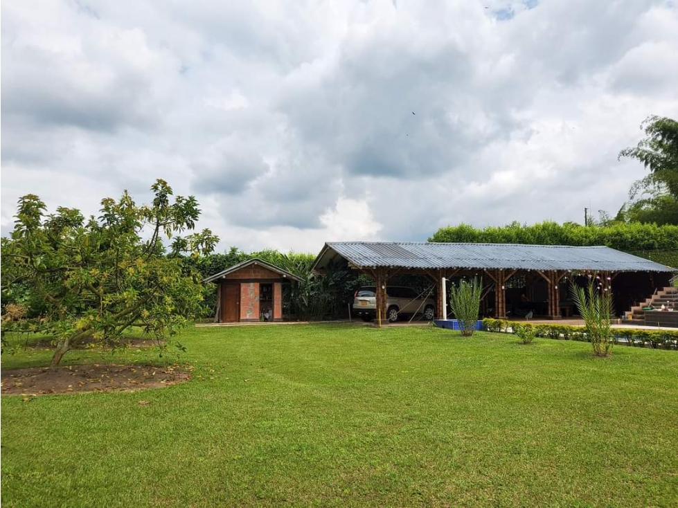 Se vende Chalet Armenia - Puerto Espejo Quindío — foto 2
