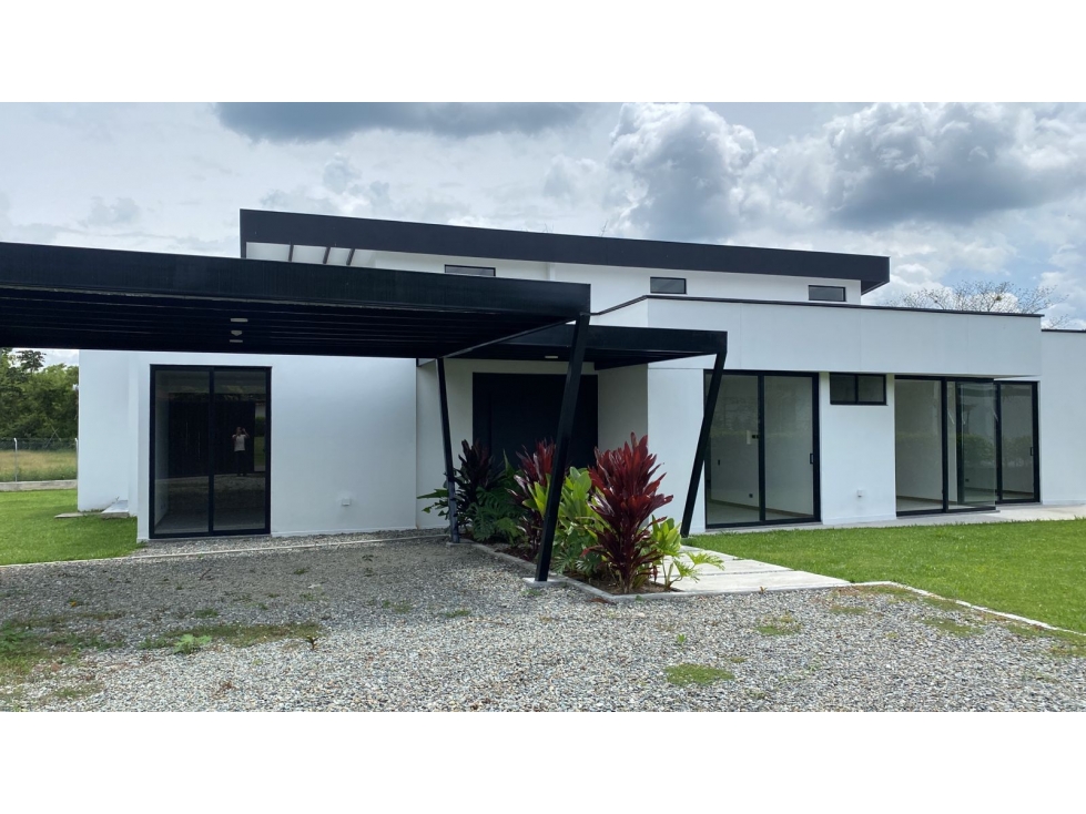 Se Vende Casa En Condominio Campestre Vía Armenia - La Tebaida