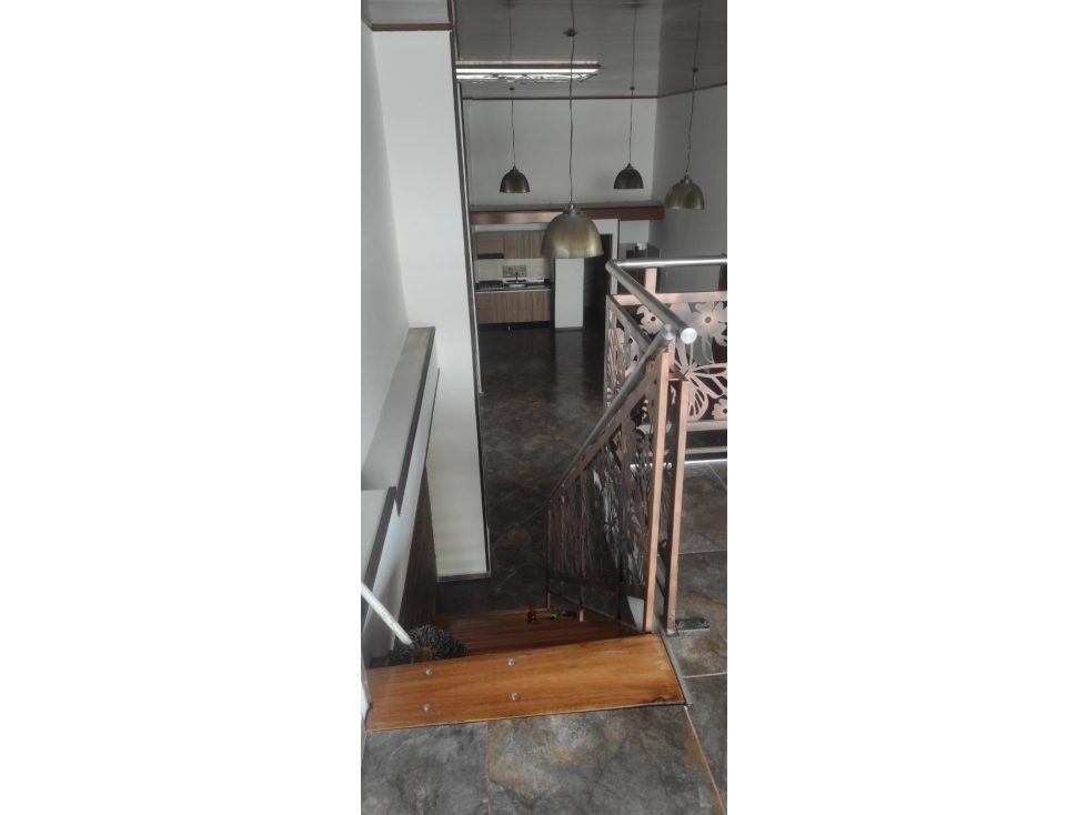 Se vende edificio en Quimbaya - 3