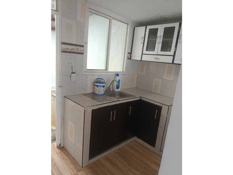 SE VENDE CASA EN EL BARRIO LA PATRIA — foto 2
