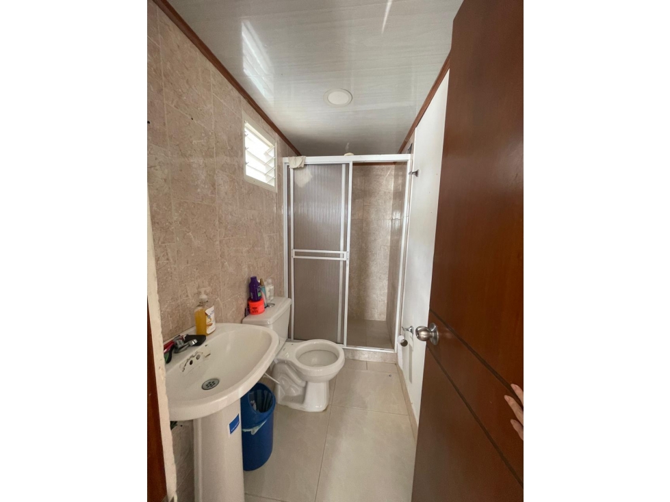 Se Vende Casa Rentable S. Barrio Bosques De Pinares - Armenia — foto 3