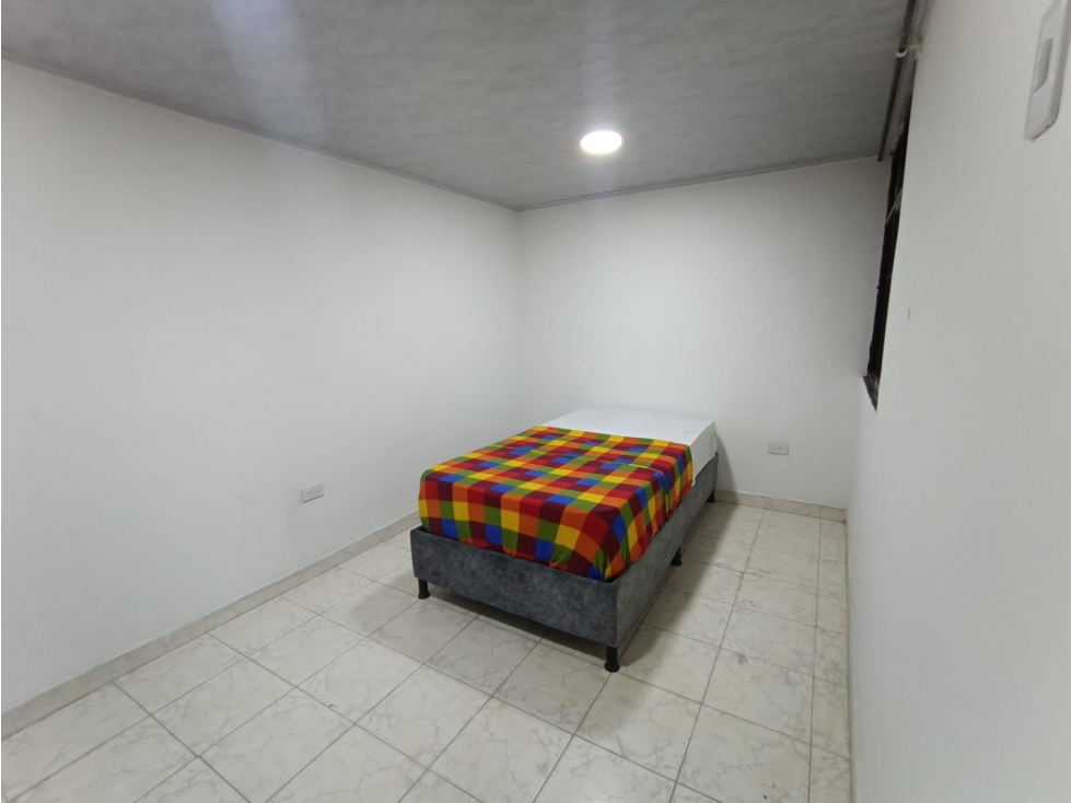Se Vende Casa S. Barrio Los Alamos - Armenia - Quindío — foto 2
