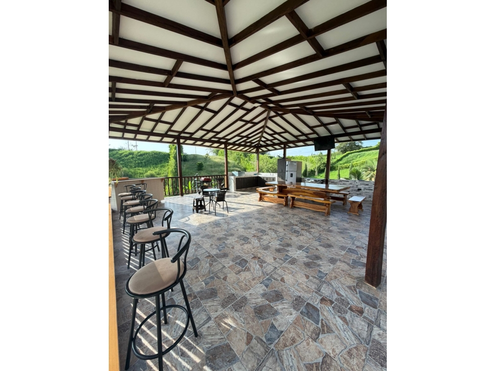 Se Vende Chalet en Alcala - Cartago - 2