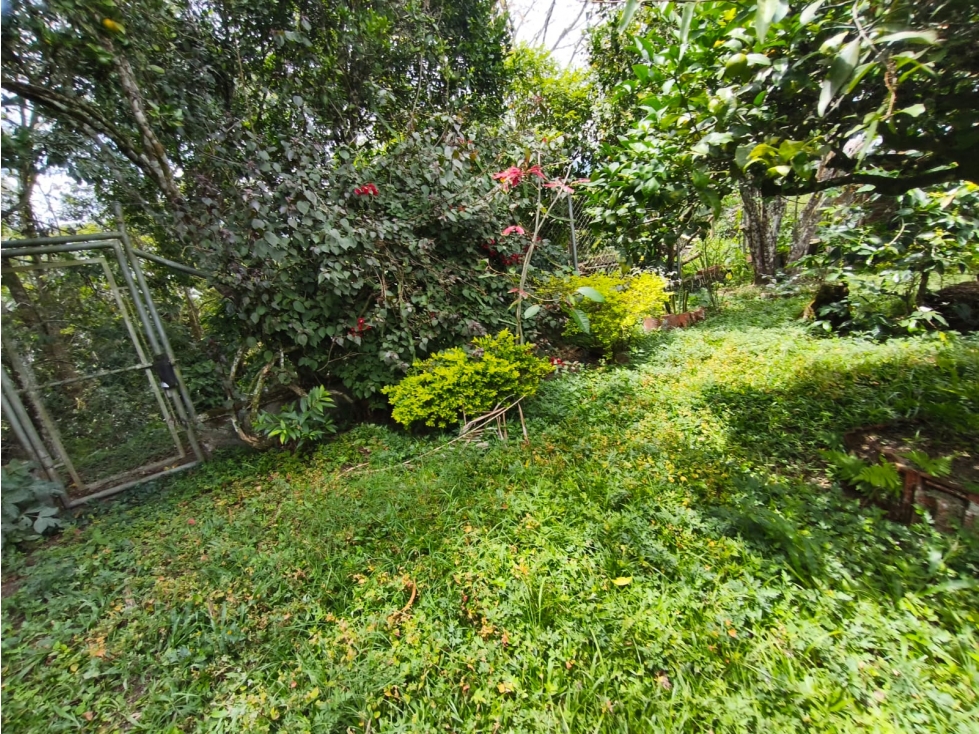 Se Vende Casa Campestre en el S. Av centenario Armenia - Quindío. — foto 2