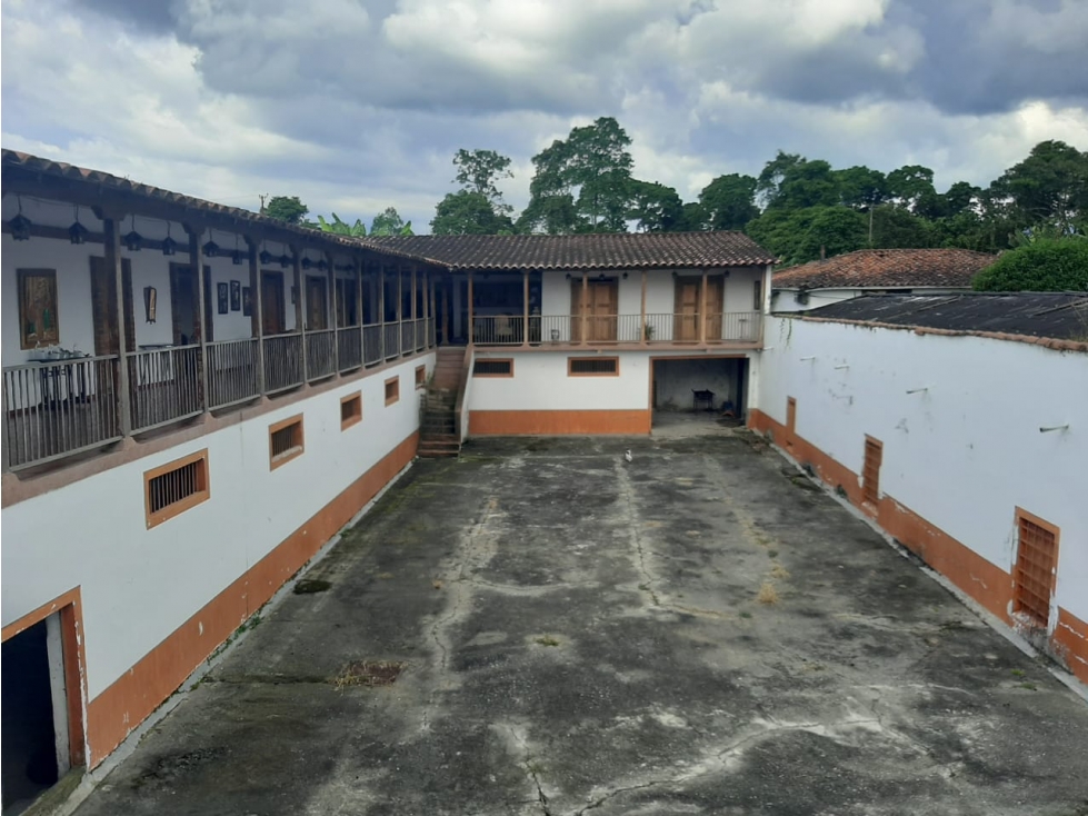 Se Vende Finca De 56 Cuadras Entre Montenegro-Quimbaya - 5
