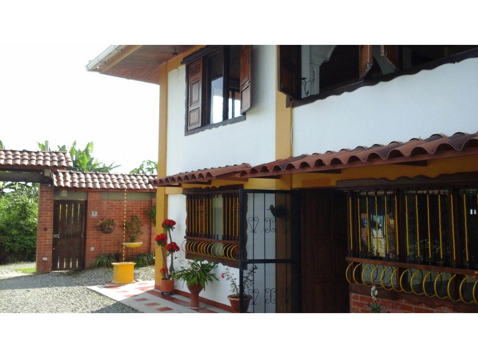 Se Vende Chalet En Pueblo Tapao - Montenegro - Quindío — foto 6