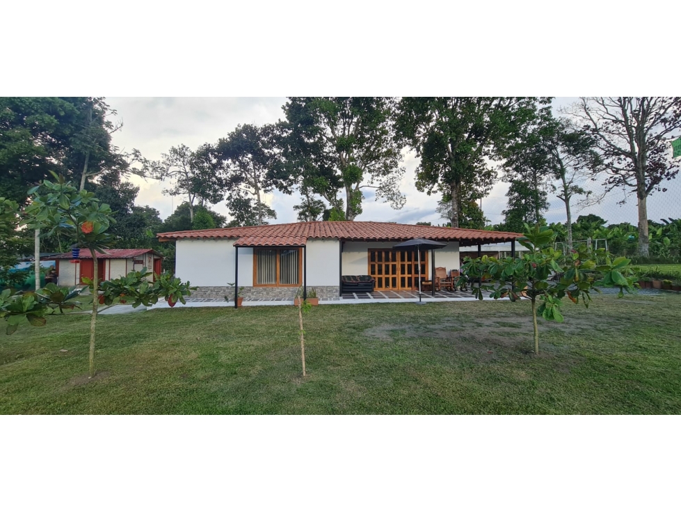 se vende casa campestre en pueblo tapao
