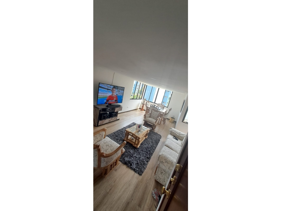 Se Vende Apartamento S. Av. 30 Agosto - Pereira — foto 2