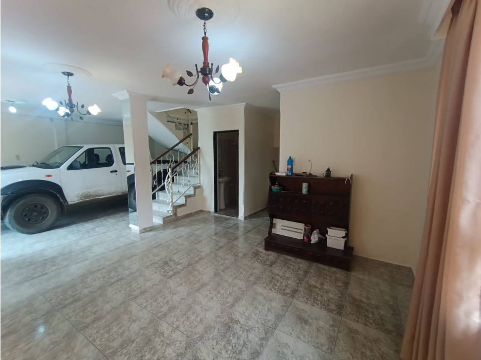 Se Vende Casa S. Barrio Los Cambulos - Armenia - Quindío — foto 3