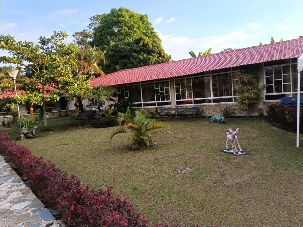 Se Vende Finca Hotel En Montenegro - 6