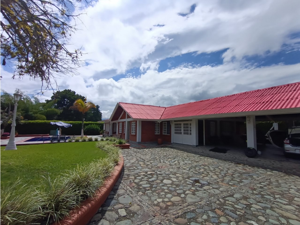 Se vende Chalet S. Club Campestre Armenia Quindío — foto 2