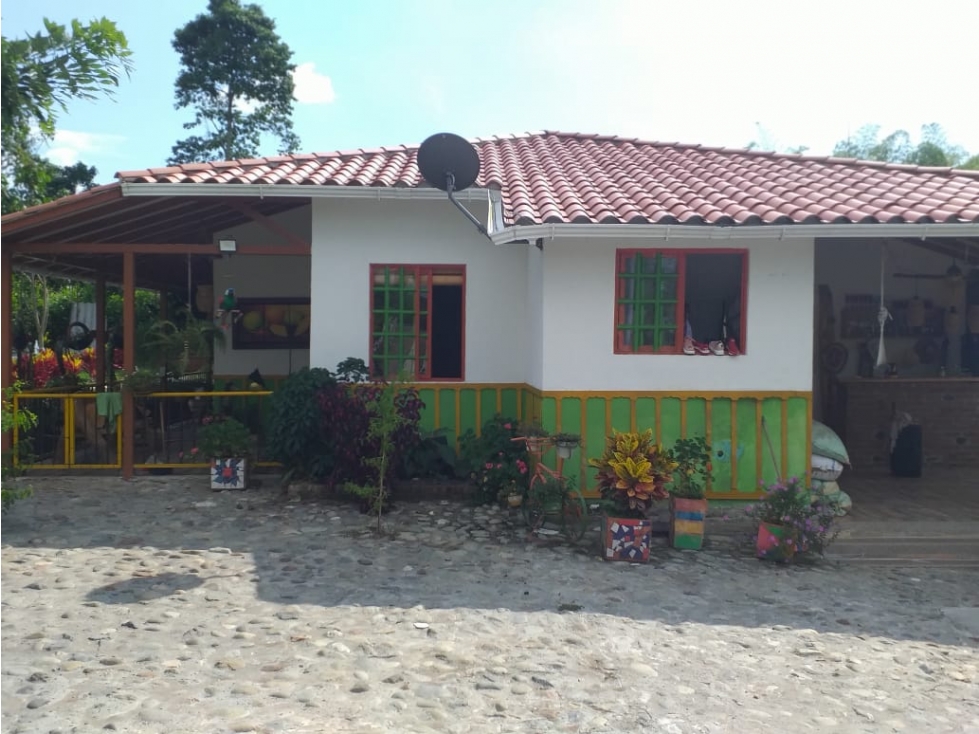 Se Vende Casa Campestre En La Tebaida - 2