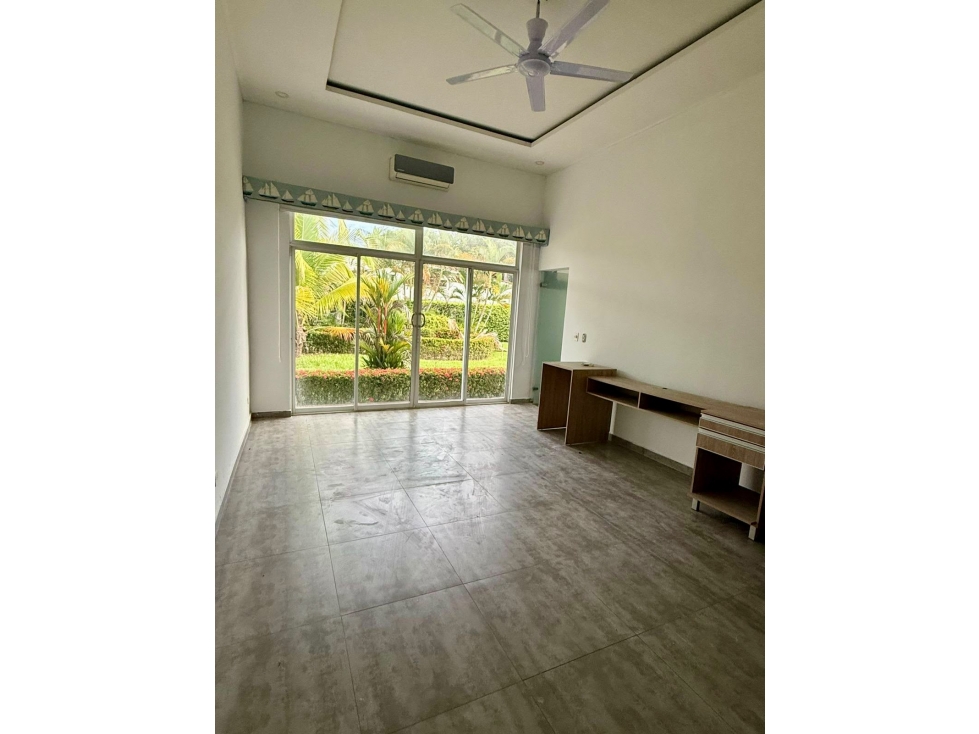Se Vende Casa Campestre En Condominio Ubicada en Melgar - Tolima. - 6