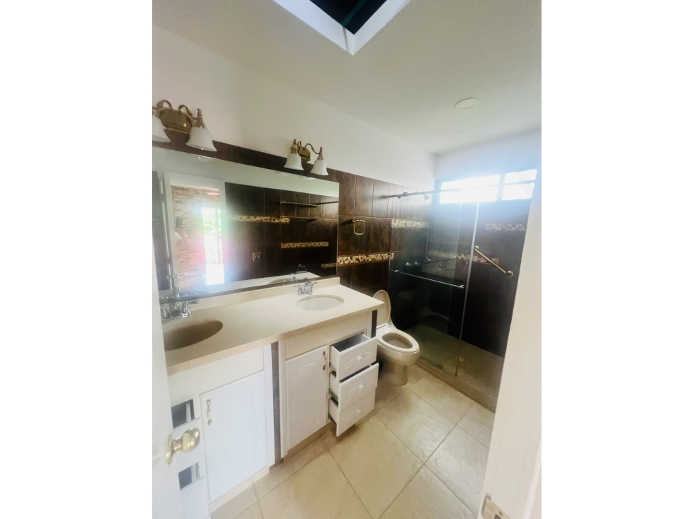 Se Vende Casa Campestre Ubicada en Quimbaya - Quindio. - 6