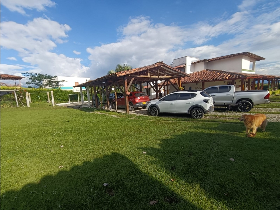 Se Vende Chalet En Condominio En Montenegro - 2
