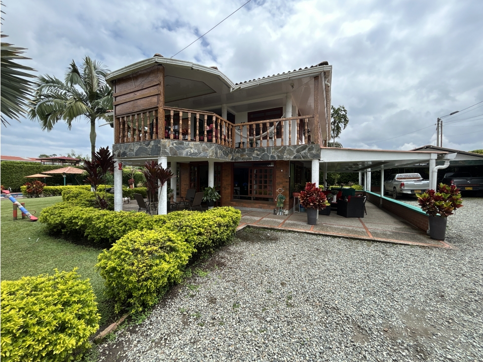Se Vende Chalet Vía Armenia - Pueblo Tapao Quindío