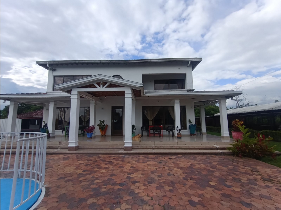 Se Vende Finca Hotel Via Barcelona - Quindío - 2