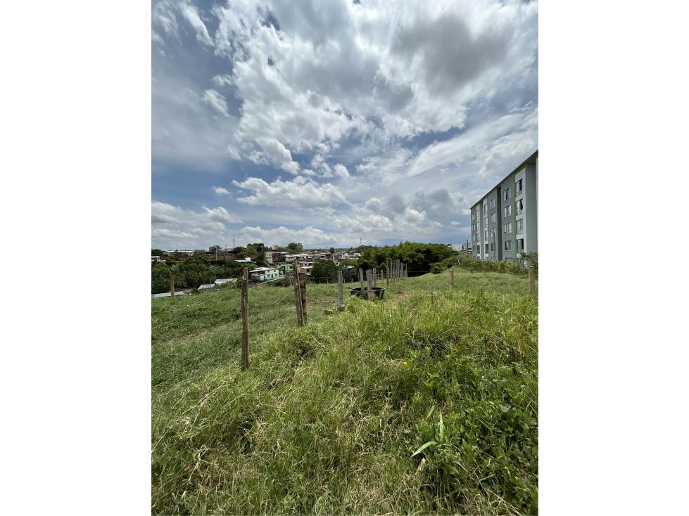 Se Vende Lote Urbano En Montenegro — foto 6