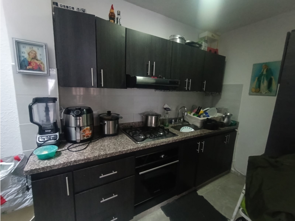 Se Vende Casa Ubicada S. Barrio El Limonar — foto 5