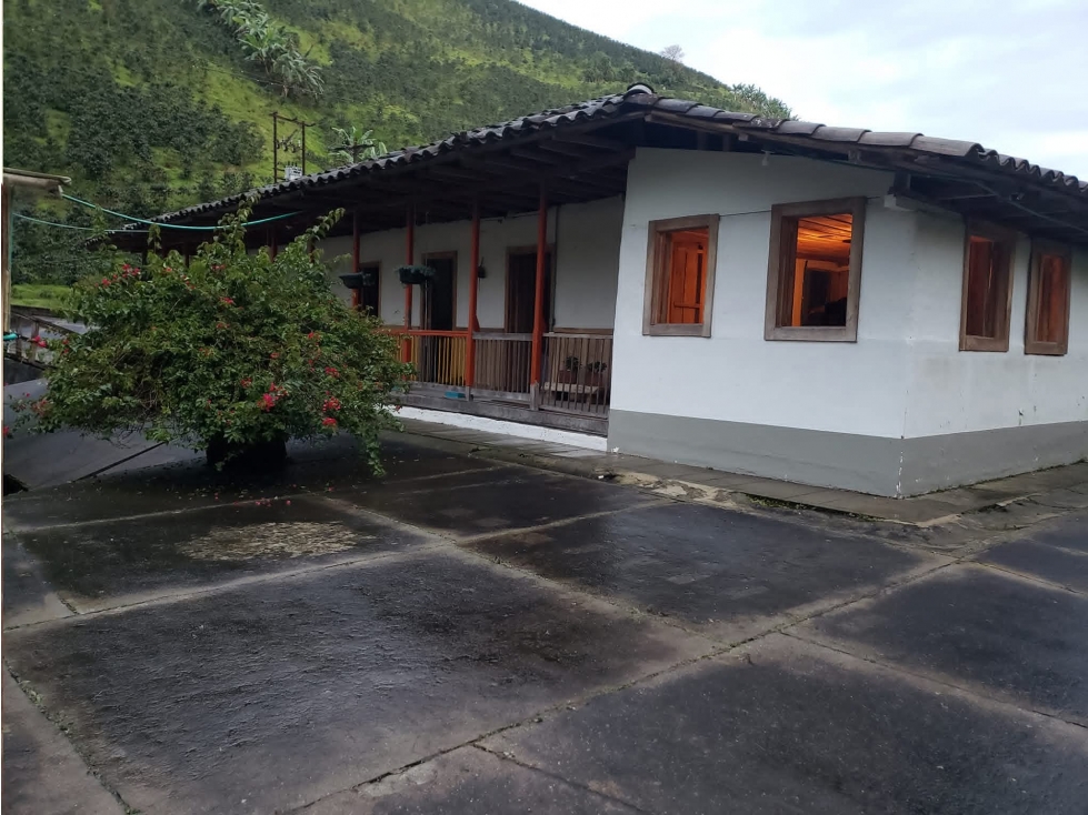 Se Vende Finca En Santa Rosa De Cablal - Risaralda