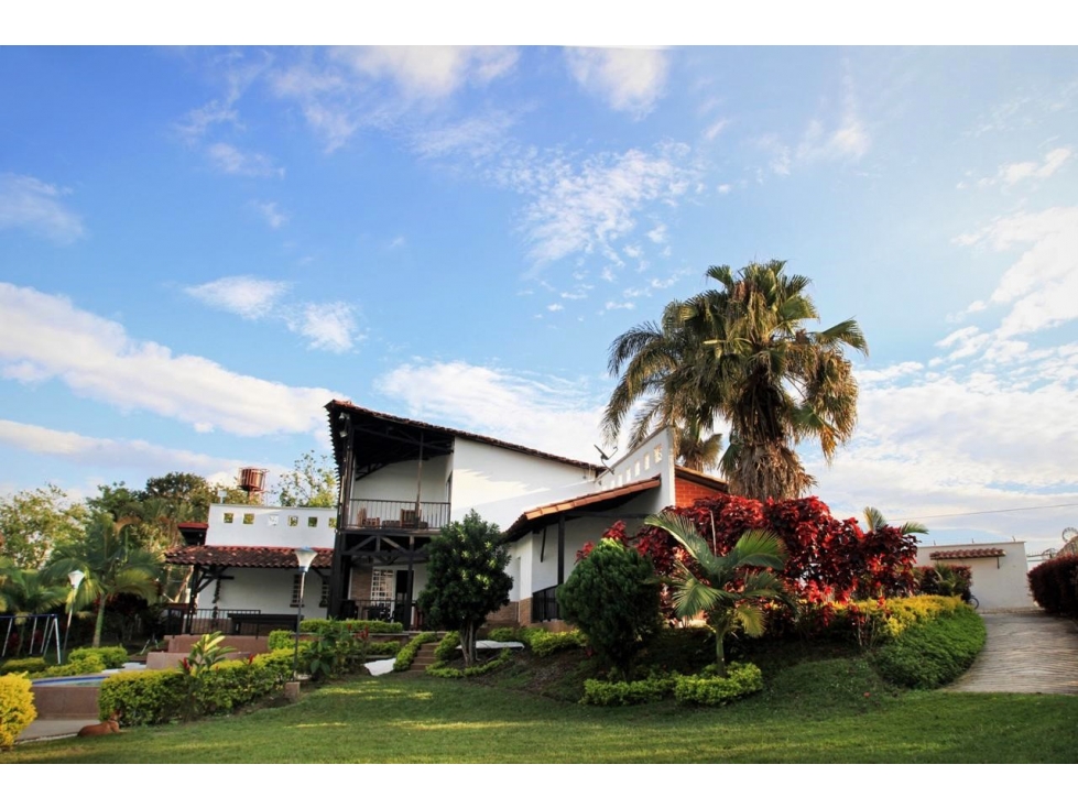 Se vende Chalet Vía Armenia - La Tebaida - Quindío - 2