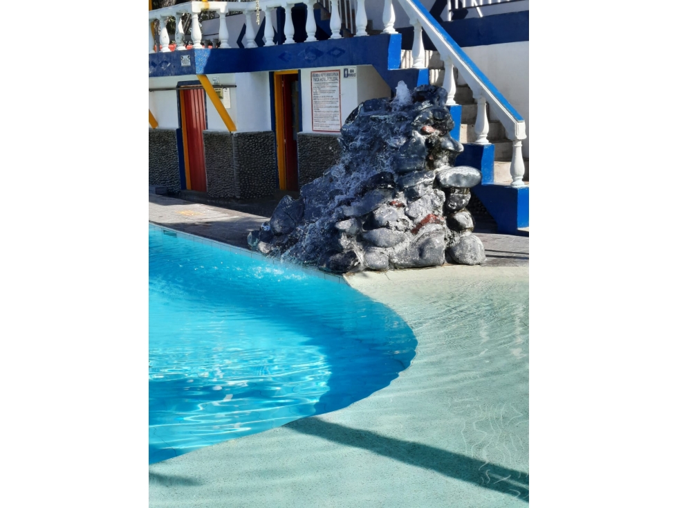 Se vende Hotel Viterbo Caldas - 2