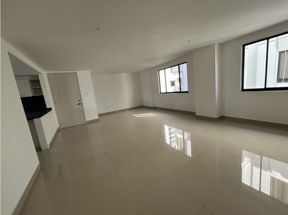 VENTA DE APTO DE 3 ALCOBAS REMODELADO EN CASTILLOGRANDE