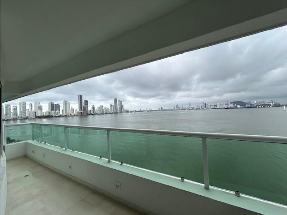 VENTA APTO DE TRES ALCOBAS Y ESTUDIO CASTILLOGRANDE