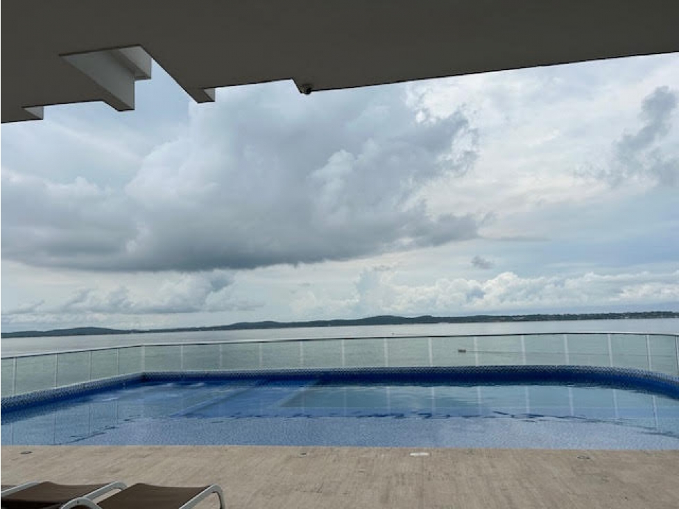 VENTA DE APTO DE 3 ALCOBAS FRENTE AL MAR CASTILLOGRANDE — foto 4