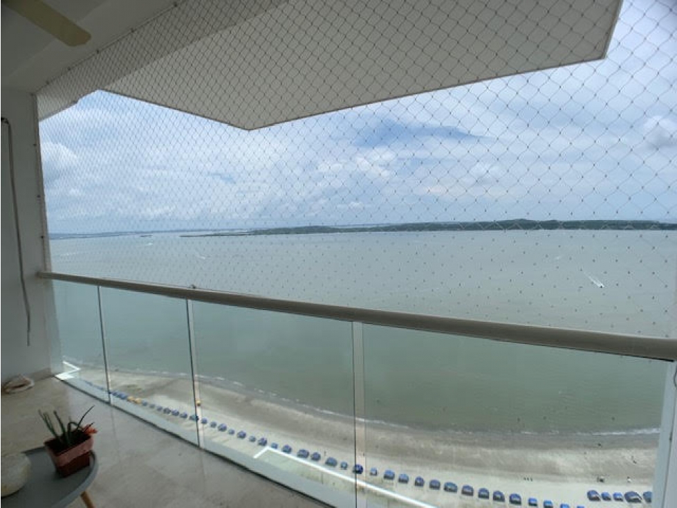 VENTA DE APTO DE 3 ALCOBAS FRENTE AL MAR CASTILLOGRANDE — foto 3
