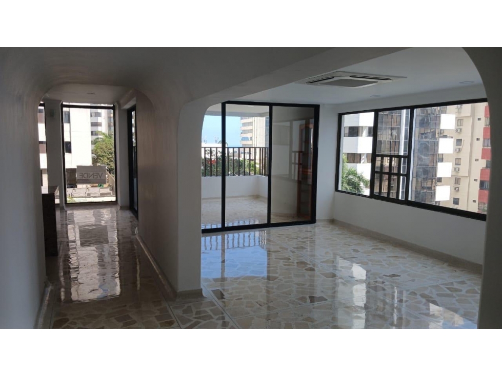VENTA APTO REMODELADO DE 3 ALCOBAS BOCAGRANDE