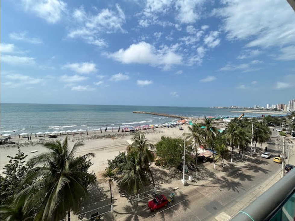 VENTA APTO DE DOS ALCOBAS REMODELADO FRENTE AL MAR BOCAGRANDE — foto 2