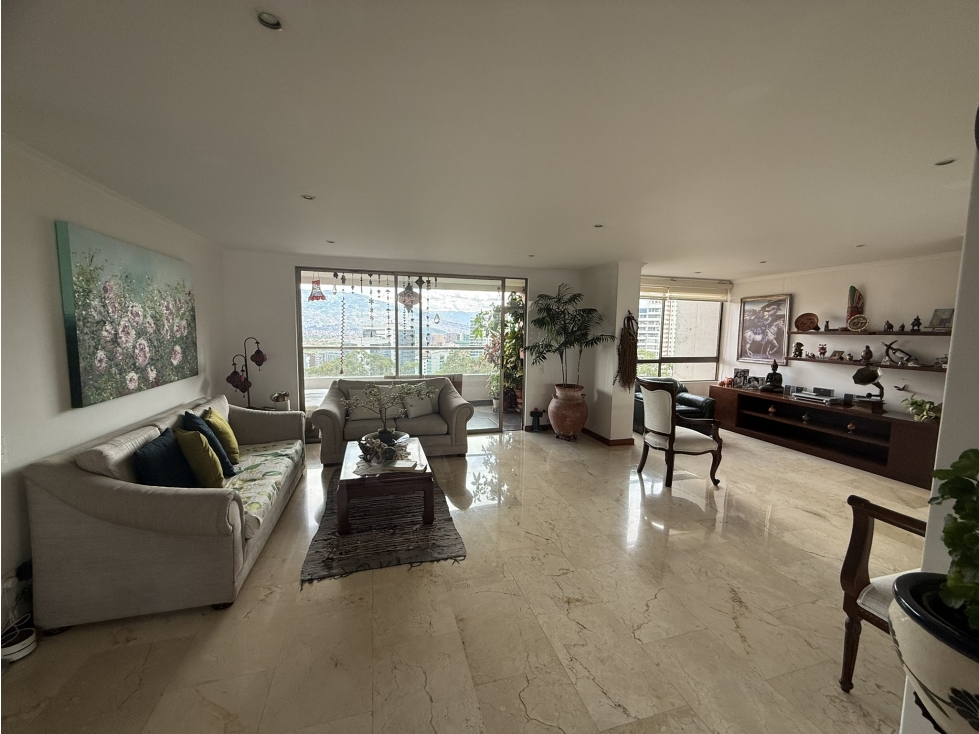 Venta de Apartamento Poblado sector Centro Comercial Santa Fe — foto 2