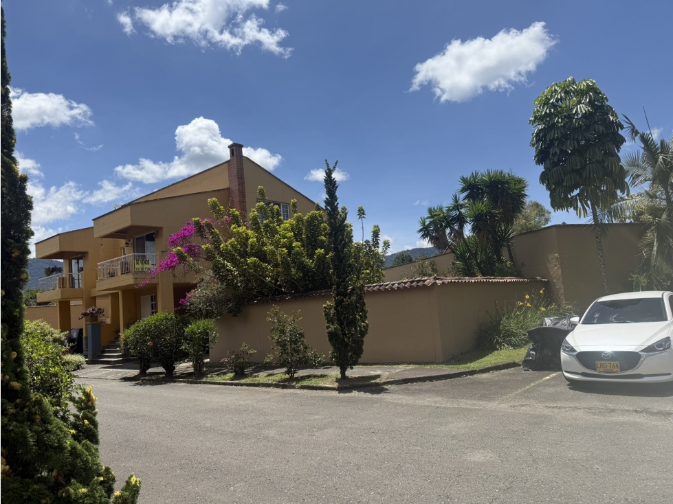 Venta casa en la Ceja Unidad Cerrada