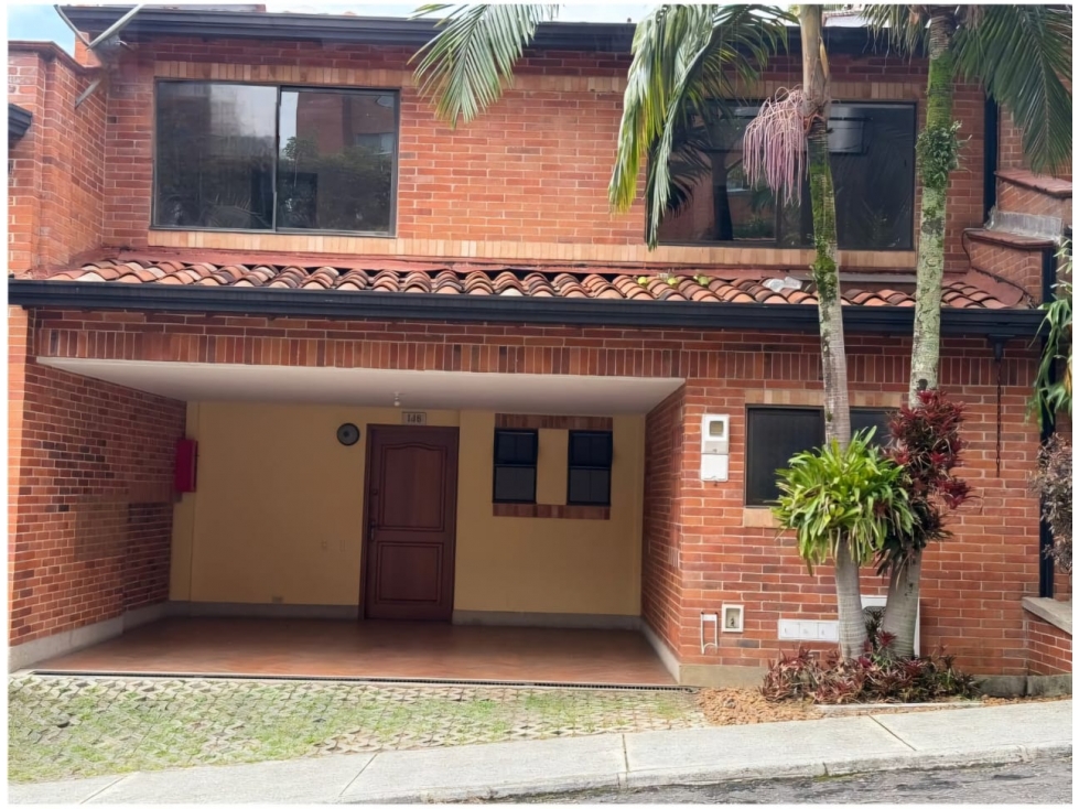 Venta Casa en el Poblado sector Club Campestre — foto 2