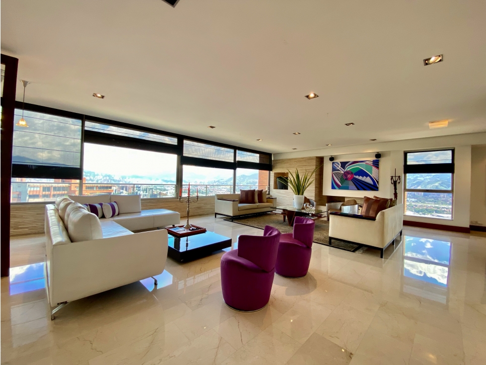 PENTHOUSE EN POBLADO - LA TOMATERA