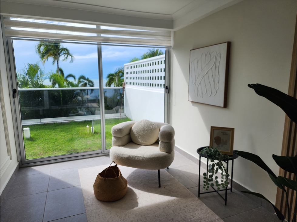 Beachfront at The Palms 1BR + Den with Ocean Views! — foto 6