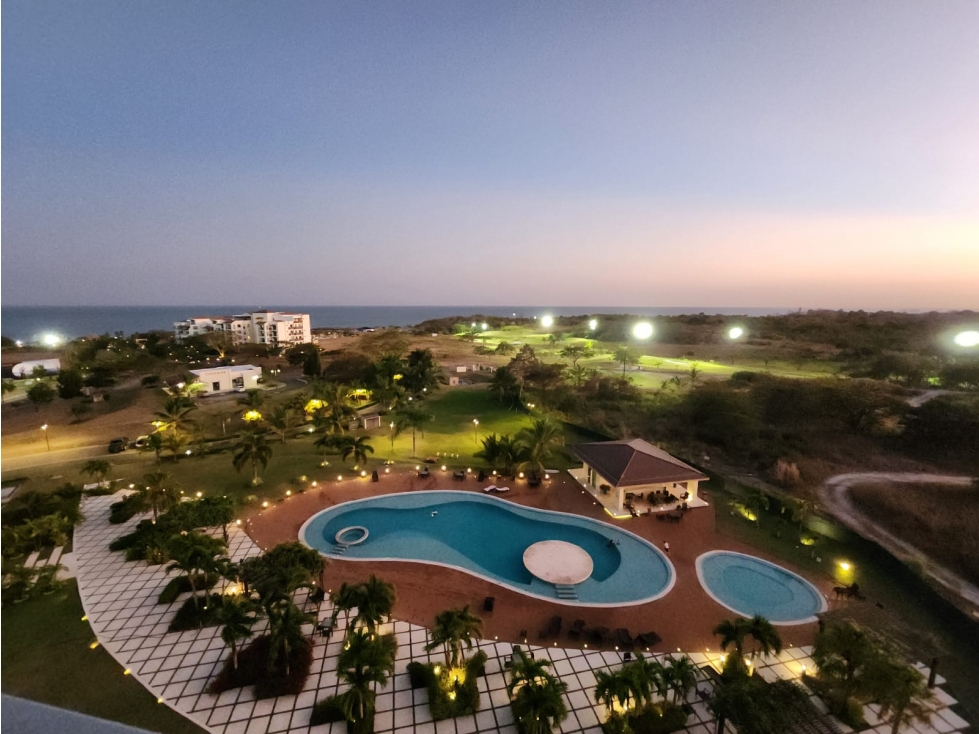 FREE Golf if you Live HERE - CASAMAR